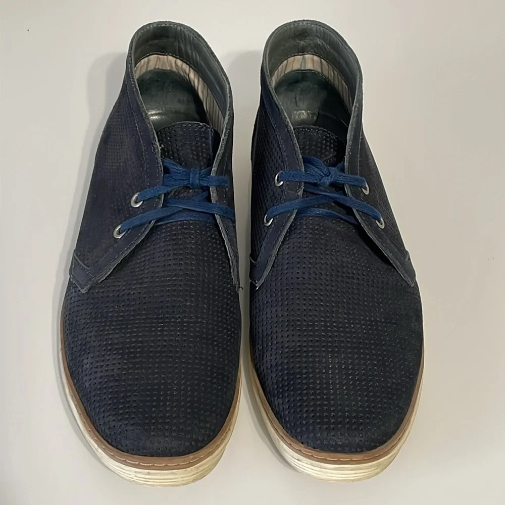 Donald Pliner Men's Size 10 Timm Chukka Navy Blue Suede Lace‎ Up Casual Boot